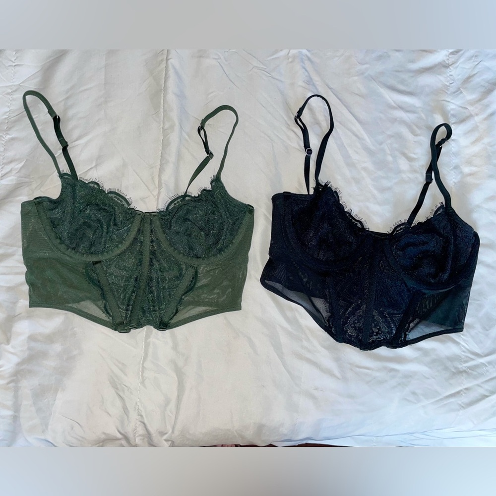 Hollister Lace Corset Set - Black and Green